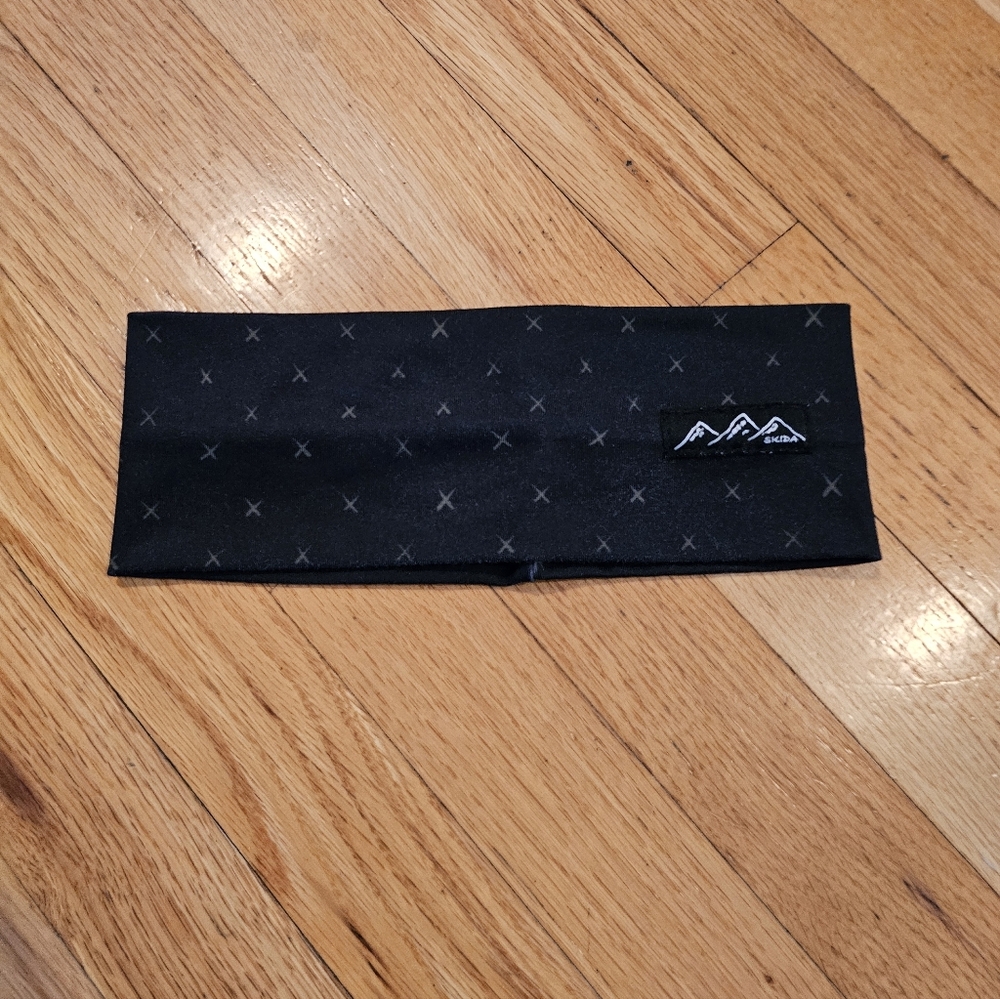 Skida Headband With Buttons for Face mask